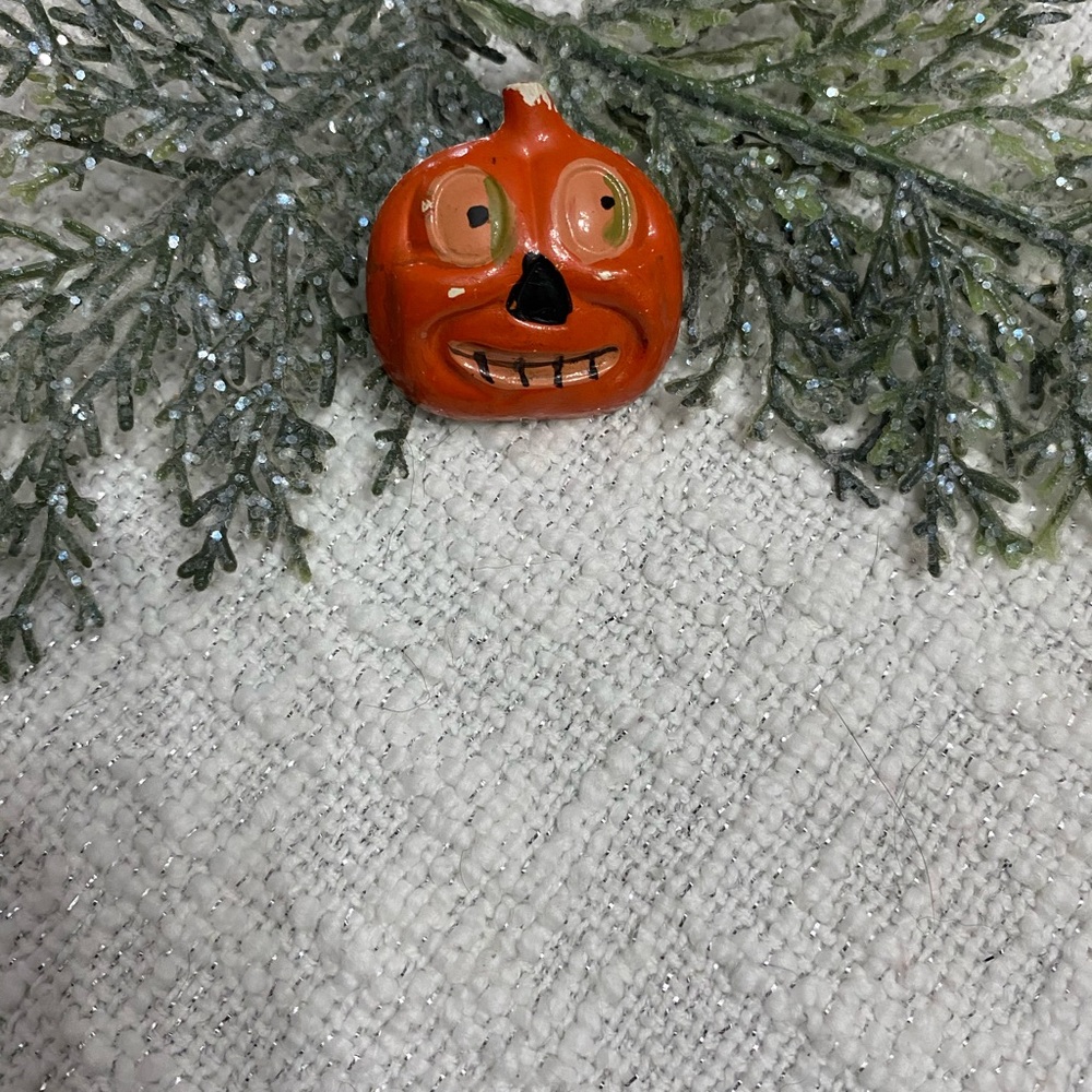 Vintage Halloween Pumpkin Brooch